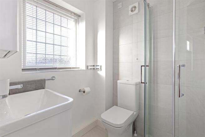 Bedroom 1 En Suite-1.jpg