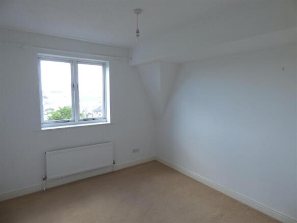 Bedroom 2.JPG