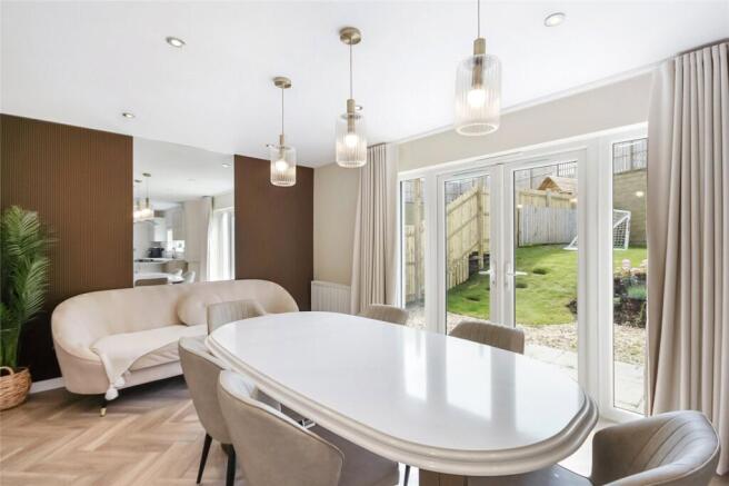 Dining/Kitchen