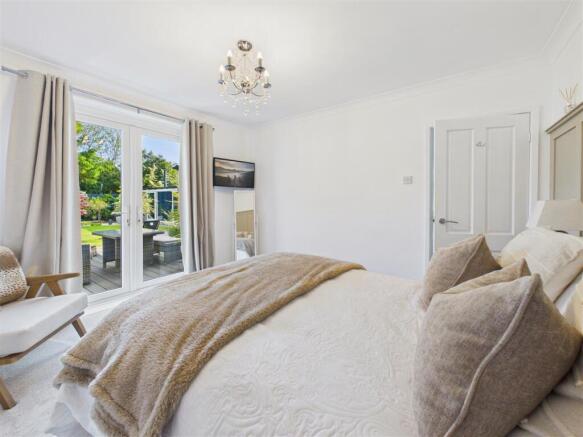 3 bed Detached Bungalow for sale Image 10