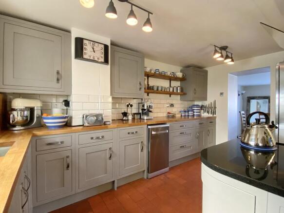Kitchen 2