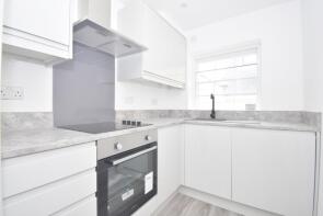 Flat 8, 9-11, Harmer Street, Gravesend DA12 2AP
