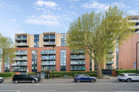 London Road, Isleworth