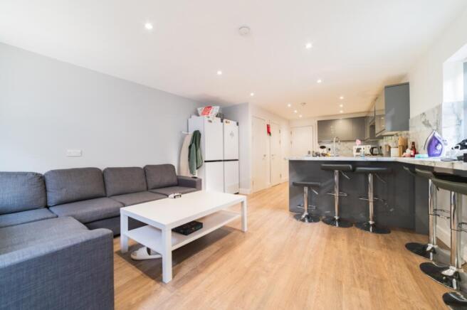 Call 02920 668585 to secure your viewing _1