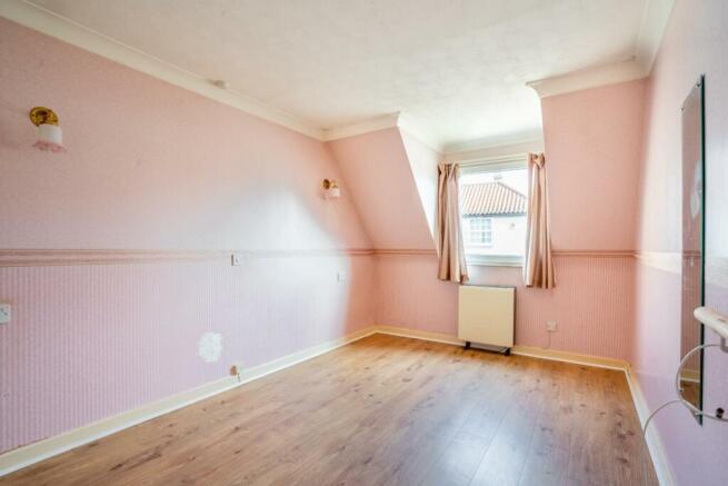 1 bed Retirement Property for sale Image 6