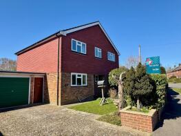 67, Nicholsfield, Loxwood RH14 0ST