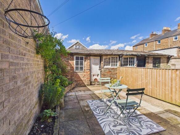 89, Wood Street, Norton, Malton photo 4