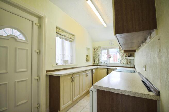 3 bed Semi-Detached for sale Image 5