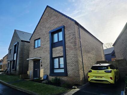 Bal Road, Callington
