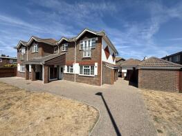 Flat 6, 348 Norleen Court, South Coast Road, Peacehaven BN10 7EP