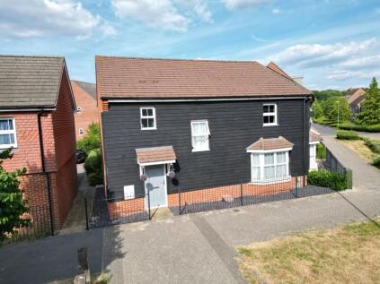 Sparrowhawk Way, Bracknell, Berkshire, RG12
