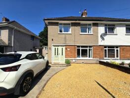 53, Felindre Avenue, Pencoed, Bridgend CF35 5PD