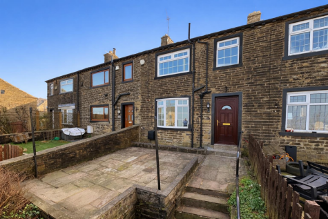 Scarlet Heights, Queensbury, Bradford
