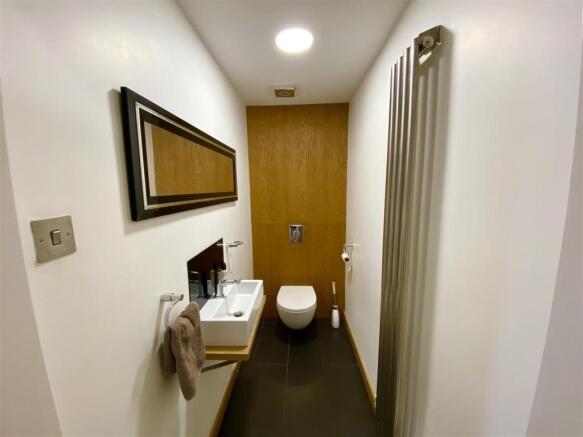Cloakroom WC