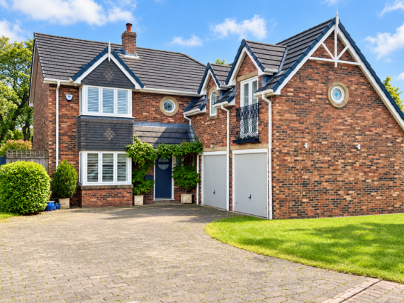 12 Black Brook Close