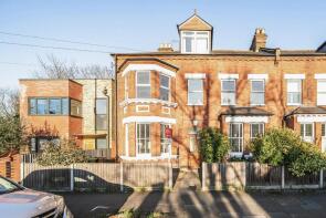 136, Croxted Road, London SE21 8NR