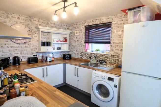 Kitchen 2