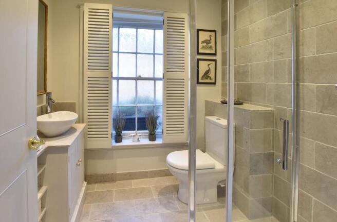 4 bed Character Property for sale Image 10