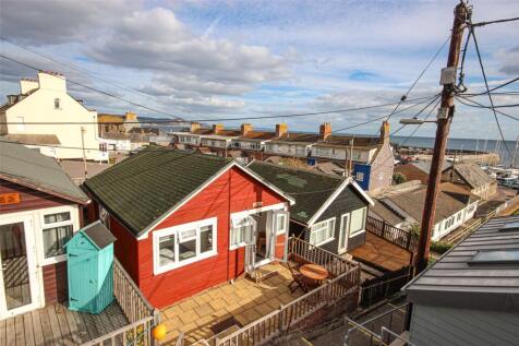 Bowling Green Chalets, Monmouth Beach, Lyme Regis, Dorset, DT7