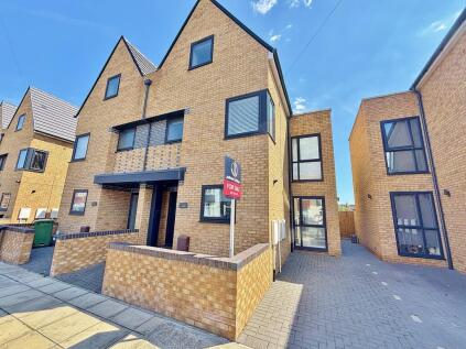 Compton Road, North End