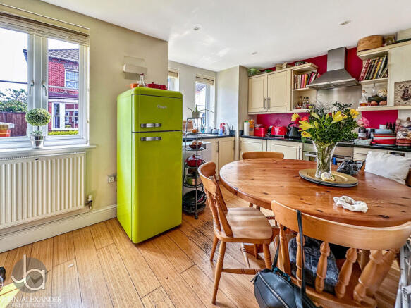 20250531_13004600...