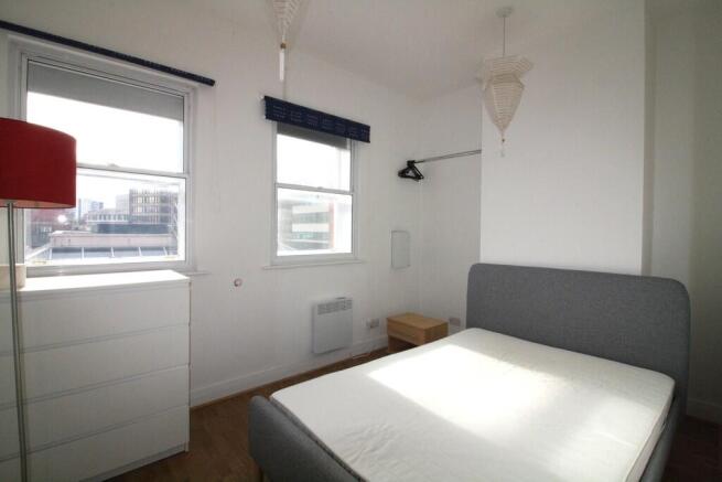 1 bed Apartment to rent Image 5