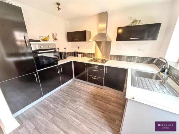 4 bed Town House for sale Image 6