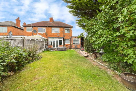 Cleveleys Avenue, Braunstone Town, Leicester, LE3
