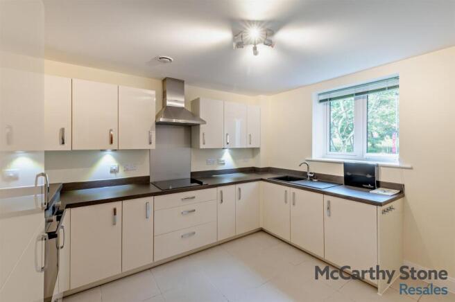 1 bed Apartment for sale Image 7