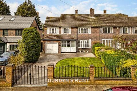 Romford Road, Chigwell, IG7