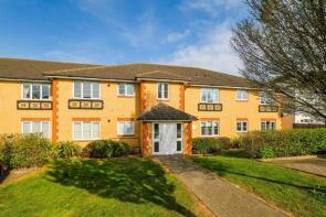 18, Hawthorn Court, Herent Drive, Clayhall, Ilford IG5 0HA