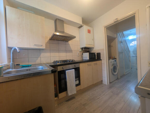 Photo 3