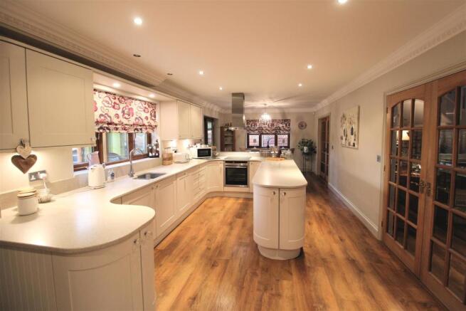 kitchen-diner