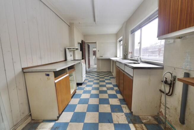 3 bed Terraced for sale Image 4