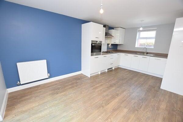 open plan kitchen/diner