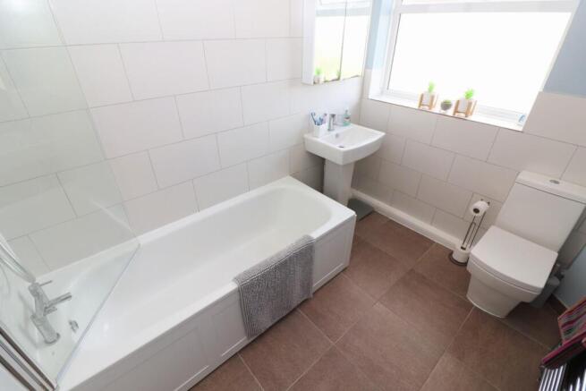 Bathroom / WC