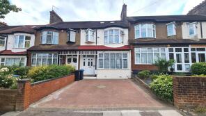 46, Chelmsford Road, London N14 5PT
