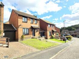 12, Daventer Drive, Stanmore HA7 3TJ