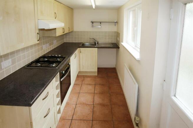 Kitchen-Nene View-Irthlingborugh-2 bed house to re