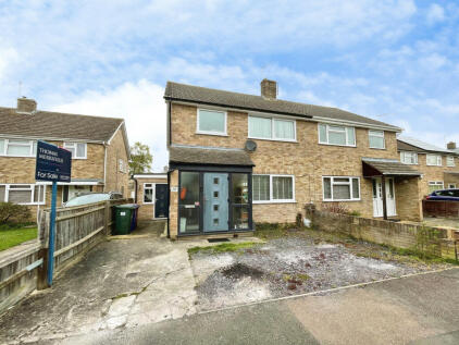 Exeter Road, KIDLINGTON, OX5