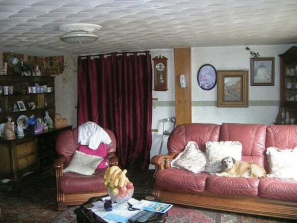 Lounge 2