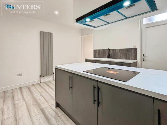 4 bed Terraced for sale Image 7
