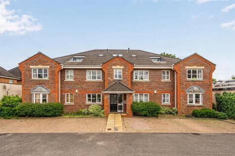 Amelia Close, London