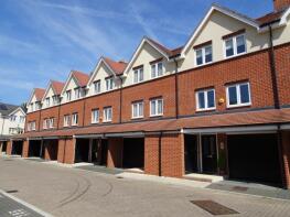 6, Fremantle Way, Hayes UB3 2FX