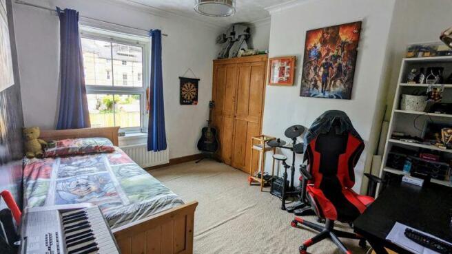Photo 9