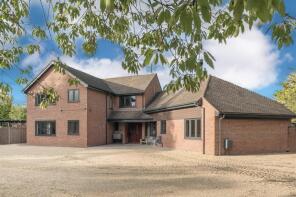 The Paddocks, Wangfield Lane, Southampton SO32 2DA