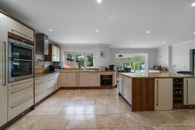 PT-FC(COL)-27Walt...