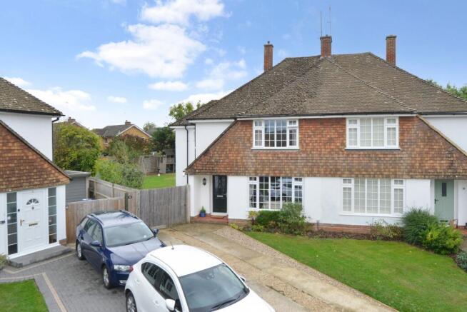 4-bed semi-detached on Hitherwood, Cranleigh, GU6, £675,000