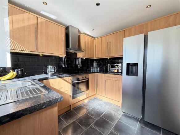 Mcpherson Drive, Bothwell, Glasgow photo 4