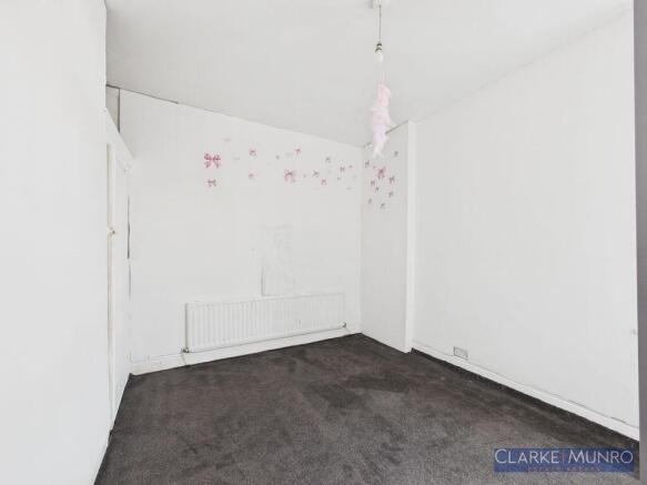2 bed Terraced for sale Image 10
